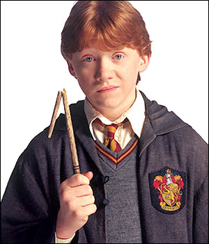 After breaking his wand, Ron decided to add it to his hobbit costume due to the lack of carrots in his house