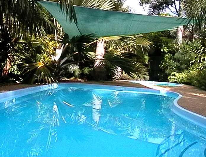 pool & spa 