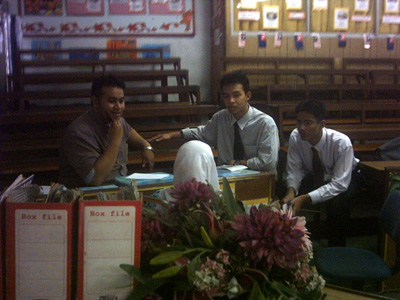 Eddy Shcumakil, Azulan Zala n Kira Yamato menemubual awek cunnnnnn...