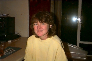 09-caroline.jpg (51381 bytes)