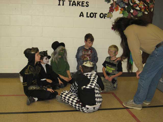 Halloween Cub Six