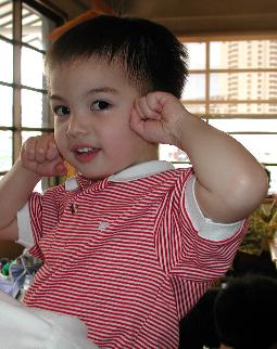 josh1.jpg (19702 bytes)