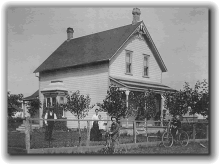 Fennell Home in Roland about 1901