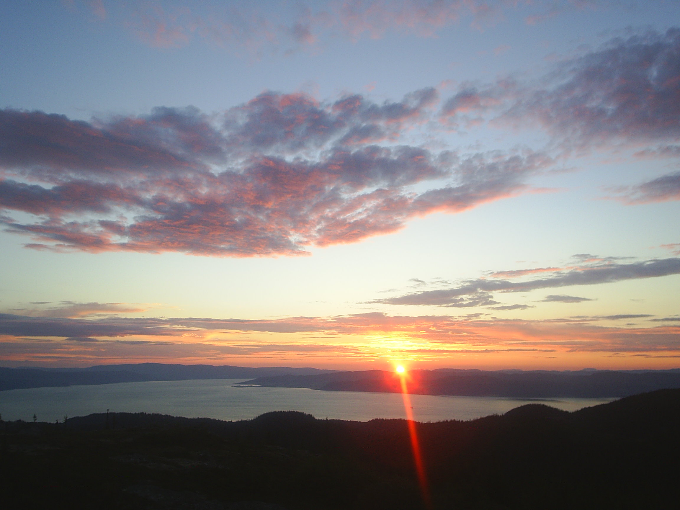 Solnedgang sett fra Gr�kallen 5.august 2004