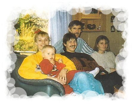 Stolt Pappa og "Offa" / Proud Dad and "Offa" (Granddad)