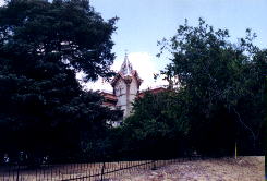 castilth.jpg (10889 bytes)