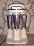 hambeachmilkshake3creamth.jpg (11051 bytes)