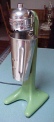 hbmilkshakemodel10th.jpg (4832 bytes)
