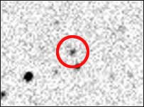 Clark Chapman,meteoritos,Armageddon,Michael Bay,George W. Bush,NASA,dinosaurios,Minor Planet Center de Massachusetts,Brian Marsden,Minor Planet Center,Steven Chesley,BBC,Periodista Digital.com,fin tierra planeta,explosiones,images,photos,fotos,imagenes,sitios,links,espacio,peligros,cometas,satelites,peliculas,filmes,Diario Accion de General Rodriguez, politica, actualidad, noticias e informacion, personalidades e instituciones, policiales, galerias de fotos; historia de General Rodriguez, sus origenes, edificios, estancias, habitos y costumbres, anecdotas, comercios e industrias, los fundadores, antiguas instituciones, fotos e imagenes; suplementos especiales: la crisis politica, economica y social de la Argentina, los acontecimientos de Diciembre de 2001, articulos y entrevistas; Emigracion: toda la informacion destinada a aquellos que desean emigrar, radicarse o estudiar en el exterior, visas, pasaportes, consejos, guias, informacion util, links; Trueque: novedades e informacion, links, estructura del trueque; el casamiento de Maxima Zorreguieta y el principe Guillermo Alejandro de Holanda; Guerra de Afganistan: galeria de imagenes e informacion sobre la primera guerra del siglo XXI; la guerra de Irak, Bagdad, Georges W. Bush, Saddam Husseim, el atentado a las torres Gemelas de Nueva York, las twin towers, el 11-s, y descripcion del hecho que conmovio al mundo; Empleo: consultoras, clasificados, agencias de empleo, consejos e informacion util, curriculum vitae, como confeccionarlos, noticias de actualidad; 
Los numeros de la crisis: Las consecuencias de la crisis politica, economica y social; estadisticas, pobreza, desnutricion, salud y asistencia; noticias regionales y provinciales, columnas y editoriales; informacion para negocios: pymes, links, empresas y negocios; Agenda Cultural con toda la informacion de cursos, universidades, talleres, escuelas y oportunidades, exposiciones de arte de la region; buscadores en Internet, Enlaces: links a los mejores sitios de educacion, cultura, arte, biografias, politica, interes general, web, Links del Diario Accion: RMS Titanic, su historia, su tragico viaje inaugural; historias, testimonios, documentos y articulos sobre el naufragio; links y sitios sobre el tema; la pelicula de Cameron, fotos e imagenes; suplementos especiales, Historia Argentina y de General Rodriguez, la llegada de la democracia en General Rodriguez, la asuncion de Juan Lumbreras como intendente en 1983, galeria de imagenes, sus palabras y los actos, su gabinete, festejos de la comunidad. Fundacion del pueblo de General Rodriguez, sus instituciones y personalidades relevantes, arquitectura y edificios, comercios e industrias, sus comienzos, estancias, inmigraciones italianas, espa&ntilde;olas, vascas e irlandesas, anecdotas y efemerides, sus hombres ilustres, el Hospital Vicente Lopez y Planes, su fundacion por las Damas de Beneficencia, el hundimiento del crucero General Belgrano, testimonios de ex combatientes y tripulantes, su comandante Hector Elias Bonzo, fotos e imagenes, recuerdos y homenajes, historia de la familia Bonzo de General Rodriguez, entrevistas y articulos periodisticos. La guerra de Malvinas en el Atlantico Sur, el conflicto belico con Gran Breta&ntilde;a de 1982, politicos relevantes, Benjamin Paez y Trueba, fotos antiguas de familias fundadoras, galerias de imagenes de pobladores, recorrida virtual por el antiguo General Rodriguez, el paso de la Infanta en 1910, historia de La Serenisima, la familia Mastellone, La Choza, Bernardo de Irigoyen, peronismo y radicalismo y muchisimo mas