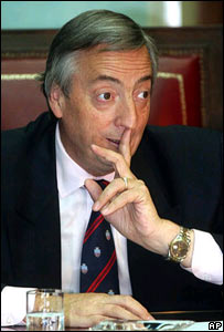 Diario Accion de General Rodriguez, politica, actualidad, noticias e informacion, personalidades e instituciones, policiales, galerias de fotos; historia de General Rodriguez, sus origenes, edificios, estancias, habitos y costumbres, anecdotas, comercios e industrias, los fundadores, antiguas instituciones, fotos e imagenes; suplementos especiales: la crisis politica, economica y social de la Argentina, los acontecimientos de Diciembre de 2001, articulos y entrevistas; Emigracion: toda la informacion destinada a aquellos que desean emigrar, radicarse o estudiar en el exterior, visas, pasaportes, consejos, guias, informacion util, links; Trueque: novedades e informacion, links, estructura del trueque; el casamiento de Maxima Zorreguieta y el principe Guillermo Alejandro de Holanda; Guerra de Afganistan: galeria de imagenes e informacion sobre la primera guerra del siglo XXI; la guerra de Irak, Bagdad, Georges W. Bush, Saddam Husseim, el atentado a las torres Gemelas de Nueva York, las twin towers, el 11-s, y descripcion del hecho que conmovio al mundo; Empleo: consultoras, clasificados, agencias de empleo, consejos e informacion util, curriculum vitae, como confeccionarlos, noticias de actualidad; 
Los numeros de la crisis: Las consecuencias de la crisis politica, economica y social; estadisticas, pobreza, desnutricion, salud y asistencia; noticias regionales y provinciales, columnas y editoriales; informacion para negocios: pymes, links, empresas y negocios; Agenda Cultural con toda la informacion de cursos, universidades, talleres, escuelas y oportunidades, exposiciones de arte de la region; buscadores en Internet, Enlaces: links a los mejores sitios de educacion, cultura, arte, biografias, politica, interes general, web, Links del Diario Accion: RMS Titanic, su historia, su tragico viaje inaugural; historias, testimonios, documentos y articulos sobre el naufragio; links y sitios sobre el tema; la pelicula de Cameron, fotos e imagenes; suplementos especiales, Historia Argentina y de General Rodriguez, la llegada de la democracia en General Rodriguez, la asuncion de Juan Lumbreras como intendente en 1983, galeria de imagenes, sus palabras y los actos, su gabinete, festejos de la comunidad. Fundacion del pueblo de General Rodriguez, sus instituciones y personalidades relevantes, arquitectura y edificios, comercios e industrias, sus comienzos, estancias, inmigraciones italianas, espa�olas, vascas e irlandesas, anecdotas y efemerides, sus hombres ilustres, el Hospital Vicente Lopez y Planes, su fundacion por las Damas de Beneficencia, el hundimiento del crucero General Belgrano, testimonios de ex combatientes y tripulantes, su comandante Hector Elias Bonzo, fotos e imagenes, recuerdos y homenajes, historia de la familia Bonzo de General Rodriguez, entrevistas y articulos periodisticos. La guerra de Malvinas en el Atlantico Sur, el conflicto belico con Gran Breta�a de 1982, politicos relevantes, Benjamin Paez y Trueba, fotos antiguas de familias fundadoras, galerias de imagenes de pobladores, recorrida virtual por el antiguo General Rodriguez, el paso de la Infanta en 1910, historia de La Serenisima, la familia Mastellone, La Choza, Bernardo de Irigoyen, peronismo y radicalismo y muchisimo mas