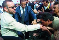 Diario Accion de General Rodriguez, politica, actualidad, noticias e informacion, personalidades e instituciones, policiales, galerias de fotos; historia de General Rodriguez, sus origenes, edificios, estancias, habitos y costumbres, anecdotas, comercios e industrias, los fundadores, antiguas instituciones, fotos e imagenes; suplementos especiales: la crisis politica, economica y social de la Argentina, los acontecimientos de Diciembre de 2001, articulos y entrevistas; Emigracion: toda la informacion destinada a aquellos que desean emigrar, radicarse o estudiar en el exterior, visas, pasaportes, consejos, guias, informacion util, links; Trueque: novedades e informacion, links, estructura del trueque; el casamiento de Maxima Zorreguieta y el principe Guillermo Alejandro de Holanda; Guerra de Afganistan: galeria de imagenes e informacion sobre la primera guerra del siglo XXI; la guerra de Irak, Bagdad, Georges W. Bush, Saddam Husseim, el atentado a las torres Gemelas de Nueva York, las twin towers, el 11-s, y descripcion del hecho que conmovio al mundo; Empleo: consultoras, clasificados, agencias de empleo, consejos e informacion util, curriculum vitae, como confeccionarlos, noticias de actualidad; 
Los numeros de la crisis: Las consecuencias de la crisis politica, economica y social; estadisticas, pobreza, desnutricion, salud y asistencia; noticias regionales y provinciales, columnas y editoriales; informacion para negocios: pymes, links, empresas y negocios; Agenda Cultural con toda la informacion de cursos, universidades, talleres, escuelas y oportunidades, exposiciones de arte de la region; buscadores en Internet, Enlaces: links a los mejores sitios de educacion, cultura, arte, biografias, politica, interes general, web, Links del Diario Accion: RMS Titanic, su historia, su tragico viaje inaugural; historias, testimonios, documentos y articulos sobre el naufragio; links y sitios sobre el tema; la pelicula de Cameron, fotos e imagenes; suplementos especiales, Historia Argentina y de General Rodriguez, la llegada de la democracia en General Rodriguez, la asuncion de Juan Lumbreras como intendente en 1983, galeria de imagenes, sus palabras y los actos, su gabinete, festejos de la comunidad. Fundacion del pueblo de General Rodriguez, sus instituciones y personalidades relevantes, arquitectura y edificios, comercios e industrias, sus comienzos, estancias, inmigraciones italianas, espa�olas, vascas e irlandesas, anecdotas y efemerides, sus hombres ilustres, el Hospital Vicente Lopez y Planes, su fundacion por las Damas de Beneficencia, el hundimiento del crucero General Belgrano, testimonios de ex combatientes y tripulantes, su comandante Hector Elias Bonzo, fotos e imagenes, recuerdos y homenajes, historia de la familia Bonzo de General Rodriguez, entrevistas y articulos periodisticos. La guerra de Malvinas en el Atlantico Sur, el conflicto belico con Gran Breta�a de 1982, politicos relevantes, Benjamin Paez y Trueba, fotos antiguas de familias fundadoras, galerias de imagenes de pobladores, recorrida virtual por el antiguo General Rodriguez, el paso de la Infanta en 1910, historia de La Serenisima, la familia Mastellone, La Choza, Bernardo de Irigoyen, peronismo y radicalismo y muchisimo mas