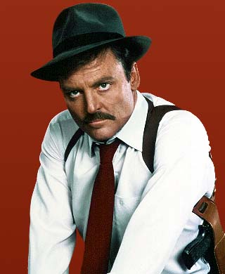 MIKE HAMMER (Stacey Keach)
