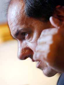 Diario Accion de General Rodriguez, politica, actualidad, noticias e informacion, personalidades e instituciones, policiales, galerias de fotos; historia de General Rodriguez, sus origenes, edificios, estancias, habitos y costumbres, anecdotas, comercios e industrias, los fundadores, antiguas instituciones, fotos e imagenes; suplementos especiales: la crisis politica, economica y social de la Argentina, los acontecimientos de Diciembre de 2001, articulos y entrevistas; Emigracion: toda la informacion destinada a aquellos que desean emigrar, radicarse o estudiar en el exterior, visas, pasaportes, consejos, guias, informacion util, links; Trueque: novedades e informacion, links, estructura del trueque; el casamiento de Maxima Zorreguieta y el principe Guillermo Alejandro de Holanda; Guerra de Afganistan: galeria de imagenes e informacion sobre la primera guerra del siglo XXI; la guerra de Irak, Bagdad, Georges W. Bush, Saddam Husseim, el atentado a las torres Gemelas de Nueva York, las twin towers, el 11-s, y descripcion del hecho que conmovio al mundo; Empleo: consultoras, clasificados, agencias de empleo, consejos e informacion util, curriculum vitae, como confeccionarlos, noticias de actualidad; 
Los numeros de la crisis: Las consecuencias de la crisis politica, economica y social; estadisticas, pobreza, desnutricion, salud y asistencia; noticias regionales y provinciales, columnas y editoriales; informacion para negocios: pymes, links, empresas y negocios; Agenda Cultural con toda la informacion de cursos, universidades, talleres, escuelas y oportunidades, exposiciones de arte de la region; buscadores en Internet, Enlaces: links a los mejores sitios de educacion, cultura, arte, biografias, politica, interes general, web, Links del Diario Accion: RMS Titanic, su historia, su tragico viaje inaugural; historias, testimonios, documentos y articulos sobre el naufragio; links y sitios sobre el tema; la pelicula de Cameron, fotos e imagenes; suplementos especiales, Historia Argentina y de General Rodriguez, la llegada de la democracia en General Rodriguez, la asuncion de Juan Lumbreras como intendente en 1983, galeria de imagenes, sus palabras y los actos, su gabinete, festejos de la comunidad. Fundacion del pueblo de General Rodriguez, sus instituciones y personalidades relevantes, arquitectura y edificios, comercios e industrias, sus comienzos, estancias, inmigraciones italianas, espa�olas, vascas e irlandesas, anecdotas y efemerides, sus hombres ilustres, el Hospital Vicente Lopez y Planes, su fundacion por las Damas de Beneficencia, el hundimiento del crucero General Belgrano, testimonios de ex combatientes y tripulantes, su comandante Hector Elias Bonzo, fotos e imagenes, recuerdos y homenajes, historia de la familia Bonzo de General Rodriguez, entrevistas y articulos periodisticos. La guerra de Malvinas en el Atlantico Sur, el conflicto belico con Gran Breta�a de 1982, politicos relevantes, Benjamin Paez y Trueba, fotos antiguas de familias fundadoras, galerias de imagenes de pobladores, recorrida virtual por el antiguo General Rodriguez, el paso de la Infanta en 1910, historia de La Serenisima, la familia Mastellone, La Choza, Bernardo de Irigoyen, peronismo y radicalismo y muchisimo mas