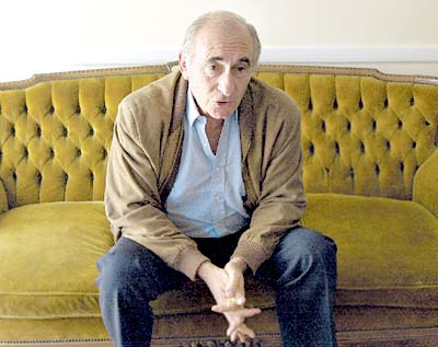 Diario Accion de General Rodriguez, politica, actualidad, noticias e informacion, personalidades e instituciones, policiales, galerias de fotos; historia de General Rodriguez, sus origenes, edificios, estancias, habitos y costumbres, anecdotas, comercios e industrias, los fundadores, antiguas instituciones, fotos e imagenes; suplementos especiales: la crisis politica, economica y social de la Argentina, los acontecimientos de Diciembre de 2001, articulos y entrevistas; Emigracion: toda la informacion destinada a aquellos que desean emigrar, radicarse o estudiar en el exterior, visas, pasaportes, consejos, guias, informacion util, links; Trueque: novedades e informacion, links, estructura del trueque; el casamiento de Maxima Zorreguieta y el principe Guillermo Alejandro de Holanda; Guerra de Afganistan: galeria de imagenes e informacion sobre la primera guerra del siglo XXI; la guerra de Irak, Bagdad, Georges W. Bush, Saddam Husseim, el atentado a las torres Gemelas de Nueva York, las twin towers, el 11-s, y descripcion del hecho que conmovio al mundo; los ultimos dias de Pompeya, Herculano; un argentino en el Titanic, galerias de fotos; Nefertiti, reina de Egipto; Luz Sosa de Godoy Cruz; el Graf Zeppelin, el Hindenburg y dirigibles; las islas Malvinas y la corte de Luis XV, Madame Du Barry, Pompadour, Luis XVI, Maria Antonieta, la Revolucion Francesa; Empleo: consultoras, clasificados, agencias de empleo, consejos e informacion util, curriculum vitae, como confeccionarlos, noticias de actualidad; Los numeros de la crisis: Las consecuencias de la crisis politica, economica y social; estadisticas, pobreza, desnutricion, salud y asistencia; noticias regionales y provinciales, columnas y editoriales; informacion para negocios: pymes, links, empresas y negocios; Agenda Cultural con toda la informacion de cursos, universidades, talleres, escuelas y oportunidades, exposiciones de arte de la region; buscadores en Internet, Enlaces: links a los mejores sitios de educacion, cultura, arte, biografias, politica, interes general, web, Links del Diario Accion: RMS Titanic, su historia, su tragico viaje inaugural; historias, testimonios, documentos y articulos sobre el naufragio; links y sitios sobre el tema; la pelicula de Cameron, fotos e imagenes; suplementos especiales, Historia Argentina y de General Rodriguez, la llegada de la democracia en General Rodriguez, la asuncion de Juan Lumbreras como intendente en 1983, galeria de imagenes, sus palabras y los actos, su gabinete, festejos de la comunidad. Fundacion del pueblo de General Rodriguez, sus instituciones y personalidades relevantes, arquitectura y edificios, comercios e industrias, sus comienzos, estancias, inmigraciones italianas, espa&ntilde;olas, vascas e irlandesas, anecdotas y efemerides, sus hombres ilustres, el Hospital Vicente Lopez y Planes, su fundacion por las Damas de Beneficencia, el hundimiento del crucero General Belgrano, testimonios de ex combatientes y tripulantes, su comandante Hector Elias Bonzo, fotos e imagenes, recuerdos y homenajes, historia de la familia Bonzo de General Rodriguez, entrevistas y articulos periodisticos. La guerra de Malvinas en el Atlantico Sur, el conflicto belico con Gran Breta&ntilde;a de 1982, politicos relevantes, Benjamin Paez y Trueba, fotos antiguas de familias fundadoras, galerias de imagenes de pobladores, recorrida virtual por el antiguo General Rodriguez, el paso de la Infanta en 1910, historia de La Serenisima, la familia Mastellone, La Choza, Bernardo de Irigoyen, peronismo y radicalismo y muchisimo mas