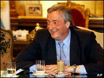 Diario Accion de General Rodriguez, politica, actualidad, noticias e informacion, personalidades e instituciones, policiales, galerias de fotos; historia de General Rodriguez, sus origenes, edificios, estancias, habitos y costumbres, anecdotas, comercios e industrias, los fundadores, antiguas instituciones, fotos e imagenes; suplementos especiales: la crisis politica, economica y social de la Argentina, los acontecimientos de Diciembre de 2001, articulos y entrevistas; Emigracion: toda la informacion destinada a aquellos que desean emigrar, radicarse o estudiar en el exterior, visas, pasaportes, consejos, guias, informacion util, links; Trueque: novedades e informacion, links, estructura del trueque; el casamiento de Maxima Zorreguieta y el principe Guillermo Alejandro de Holanda; Guerra de Afganistan: galeria de imagenes e informacion sobre la primera guerra del siglo XXI; la guerra de Irak, Bagdad, Georges W. Bush, Saddam Husseim, el atentado a las torres Gemelas de Nueva York, las twin towers, el 11-s, y descripcion del hecho que conmovio al mundo; Empleo: consultoras, clasificados, agencias de empleo, consejos e informacion util, curriculum vitae, como confeccionarlos, noticias de actualidad; 
Los numeros de la crisis: Las consecuencias de la crisis politica, economica y social; estadisticas, pobreza, desnutricion, salud y asistencia; noticias regionales y provinciales, columnas y editoriales; informacion para negocios: pymes, links, empresas y negocios; Agenda Cultural con toda la informacion de cursos, universidades, talleres, escuelas y oportunidades, exposiciones de arte de la region; buscadores en Internet, Enlaces: links a los mejores sitios de educacion, cultura, arte, biografias, politica, interes general, web, Links del Diario Accion: RMS Titanic, su historia, su tragico viaje inaugural; historias, testimonios, documentos y articulos sobre el naufragio; links y sitios sobre el tema; la pelicula de Cameron, fotos e imagenes; suplementos especiales, Historia Argentina y de General Rodriguez, la llegada de la democracia en General Rodriguez, la asuncion de Juan Lumbreras como intendente en 1983, galeria de imagenes, sus palabras y los actos, su gabinete, festejos de la comunidad. Fundacion del pueblo de General Rodriguez, sus instituciones y personalidades relevantes, arquitectura y edificios, comercios e industrias, sus comienzos, estancias, inmigraciones italianas, espa�olas, vascas e irlandesas, anecdotas y efemerides, sus hombres ilustres, el Hospital Vicente Lopez y Planes, su fundacion por las Damas de Beneficencia, el hundimiento del crucero General Belgrano, testimonios de ex combatientes y tripulantes, su comandante Hector Elias Bonzo, fotos e imagenes, recuerdos y homenajes, historia de la familia Bonzo de General Rodriguez, entrevistas y articulos periodisticos. La guerra de Malvinas en el Atlantico Sur, el conflicto belico con Gran Breta�a de 1982, politicos relevantes, Benjamin Paez y Trueba, fotos antiguas de familias fundadoras, galerias de imagenes de pobladores, recorrida virtual por el antiguo General Rodriguez, el paso de la Infanta en 1910, historia de La Serenisima, la familia Mastellone, La Choza, Bernardo de Irigoyen, peronismo y radicalismo y muchisimo mas