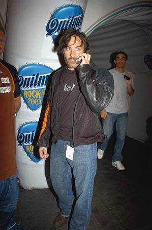 Susana Gimenez,Jorge Corcho Rodriguez,secuestros,Carlos Kirchner,Cristina Fernandez,Gustavo Beliz,Pablo Lanusse,Anibal Fernandez,Alberto,Felipe Sola,General Rodriguez,Eduardo Duhalde,Diario Accion,Infodiario,Argentina,Buenos Aires,Diario Accion de General Rodriguez, politica, actualidad, noticias e informacion, personalidades e instituciones, policiales, galerias de fotos; historia de General Rodriguez, sus origenes, edificios, estancias, habitos y costumbres, anecdotas, comercios e industrias, los fundadores, antiguas instituciones, fotos e imagenes; suplementos especiales: la crisis politica, economica y social de la Argentina, los acontecimientos de Diciembre de 2001, articulos y entrevistas; Emigracion: toda la informacion destinada a aquellos que desean emigrar, radicarse o estudiar en el exterior, visas, pasaportes, consejos, guias, informacion util, links; Trueque: novedades e informacion, links, estructura del trueque; el casamiento de Maxima Zorreguieta y el principe Guillermo Alejandro de Holanda; Guerra de Afganistan: galeria de imagenes e informacion sobre la primera guerra del siglo XXI; la guerra de Irak, Bagdad, Georges W. Bush, Saddam Husseim, el atentado a las torres Gemelas de Nueva York, las twin towers, el 11-s, y descripcion del hecho que conmovio al mundo; los ultimos dias de Pompeya, Herculano; un argentino en el Titanic, galerias de fotos; Nefertiti, reina de Egipto; Luz Sosa de Godoy Cruz; el Graf Zeppelin, el Hindenburg y dirigibles; las islas Malvinas y la corte de Luis XV, Madame Du Barry, Pompadour, Luis XVI, Maria Antonieta, la Revolucion Francesa; Empleo: consultoras, clasificados, agencias de empleo, consejos e informacion util, curriculum vitae, como confeccionarlos, noticias de actualidad; Los numeros de la crisis: Las consecuencias de la crisis politica, economica y social; estadisticas, pobreza, desnutricion, salud y asistencia; noticias regionales y provinciales, columnas y editoriales; informacion para negocios: pymes, links, empresas y negocios; Agenda Cultural con toda la informacion de cursos, universidades, talleres, escuelas y oportunidades, exposiciones de arte de la region; buscadores en Internet, Enlaces: links a los mejores sitios de educacion, cultura, arte, biografias, politica, interes general, web, Links del Diario Accion: RMS Titanic, su historia, su tragico viaje inaugural; historias, testimonios, documentos y articulos sobre el naufragio; links y sitios sobre el tema; la pelicula de Cameron, fotos e imagenes; suplementos especiales, Historia Argentina y de General Rodriguez, la llegada de la democracia en General Rodriguez, la asuncion de Juan Lumbreras como intendente en 1983, galeria de imagenes, sus palabras y los actos, su gabinete, festejos de la comunidad. Fundacion del pueblo de General Rodriguez, sus instituciones y personalidades relevantes, arquitectura y edificios, comercios e industrias, sus comienzos, estancias, inmigraciones italianas, espa&ntilde;olas, vascas e irlandesas, anecdotas y efemerides, sus hombres ilustres, el Hospital Vicente Lopez y Planes, su fundacion por las Damas de Beneficencia, el hundimiento del crucero General Belgrano, testimonios de ex combatientes y tripulantes, su comandante Hector Elias Bonzo, fotos e imagenes, recuerdos y homenajes, historia de la familia Bonzo de General Rodriguez, entrevistas y articulos periodisticos. La guerra de Malvinas en el Atlantico Sur, el conflicto belico con Gran Breta&ntilde;a de 1982, politicos relevantes, Benjamin Paez y Trueba, fotos antiguas de familias fundadoras, galerias de imagenes de pobladores, recorrida virtual por el antiguo General Rodriguez, el paso de la Infanta en 1910, historia de La Serenisima, la familia Mastellone, La Choza, Bernardo de Irigoyen, peronismo y radicalismo y muchisimo mas