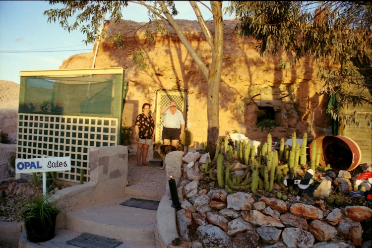 AU114-19.jpg
