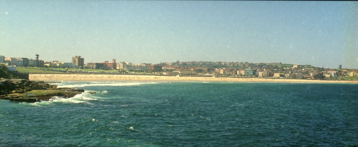 AU127-32pan.jpg