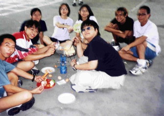osc-lancaster-lunch.jpg (87210 bytes)