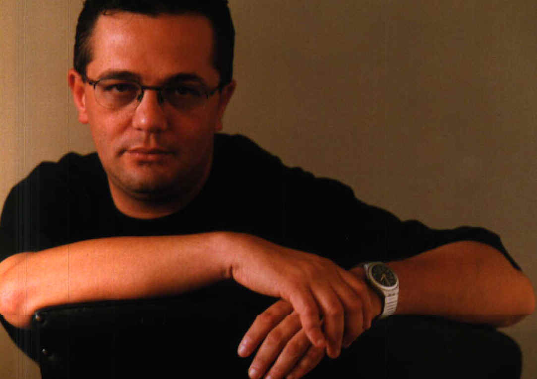 mario.BMP (3248054 bytes)
