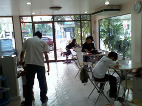 บรรยากาศที่โรงเรียนสอนภาษาอังกฤษ Nui-English