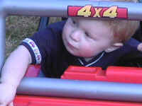 Jack_in_jeep_shot3.jpg (59425 bytes)