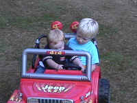 Jack_in_jeep_shot4.jpg (87841 bytes)