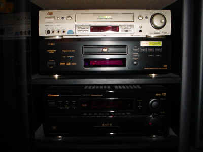 receiver_dvd_and_svhs.jpg (39059 bytes)