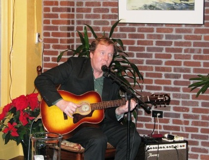 Jon Koonce plays at The Horse Radish in Carlton