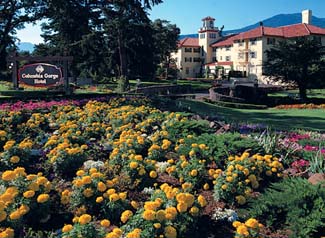 The Columbia Gorge Hotel
