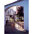 Puerta del Cementerio