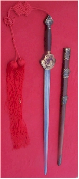 sword11.jpg (41252 octets)