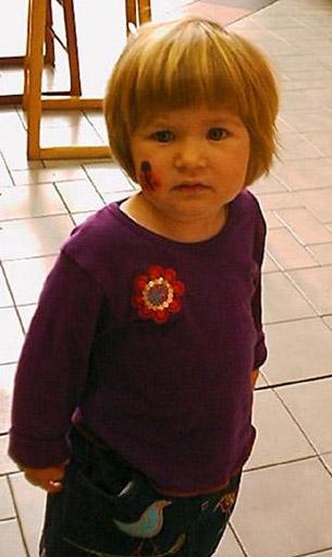 Talia with butterfly facepaint - Sept 2003