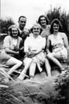 Norman & Joan Jones, Jeannie, Joyce & Mary Ragg