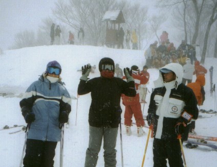 em, julie, mud at top of ishiuchimaruyama ski field