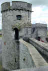 KJ_castle2_web.jpg (89952 bytes)