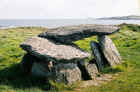 dolmen_goleen1_web.jpg (127363 bytes)