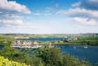 kinsale_harbor1_web.jpg (93380 bytes)