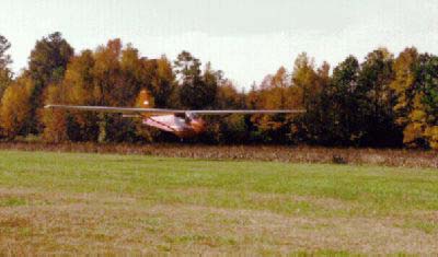 approach.JPG (19240 bytes)