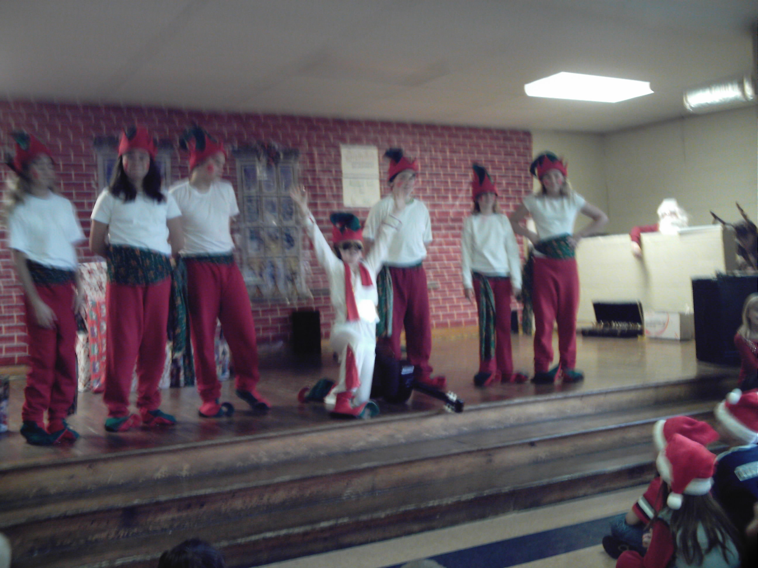 Jesse as Elfis