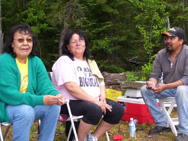 Jackie, Clarence & Gladys, Dreby Marshals taking a break
