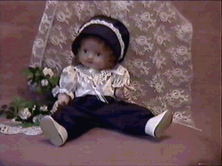 /user/dolls_pantsuit_sit.jpg