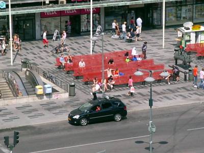 Seating in the sun  - Sergels Torg