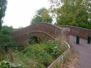 Canal bridge