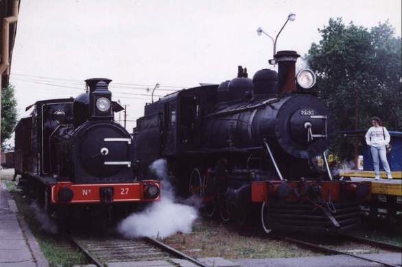 Old locomotives, C.F.Lynch station