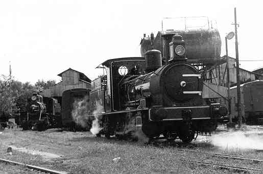 Monte Caseros old locomotive, C.F. Lynch station