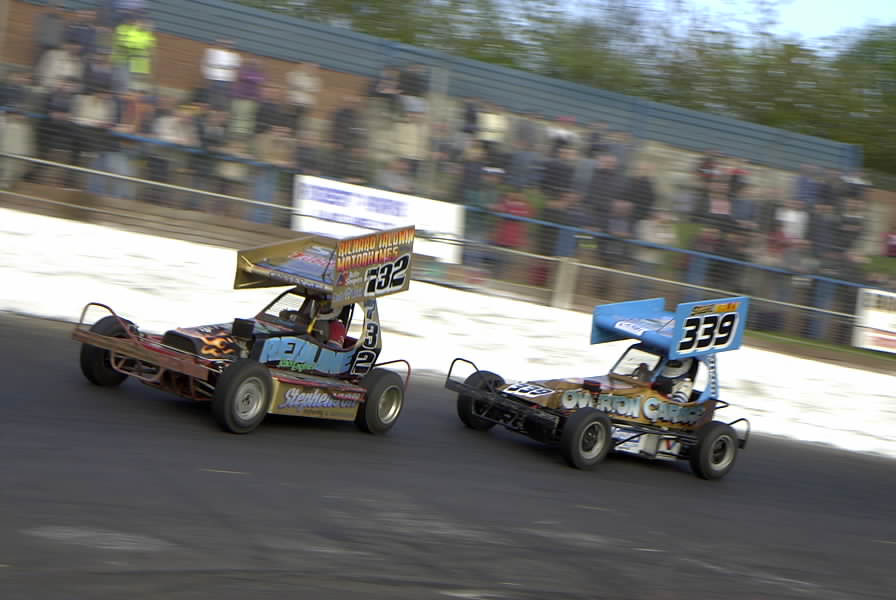 Hmmm...a preview of the F2 World Final perhaps??? (Pic Taken by Scott J Keith)
