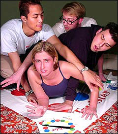 twister.jpg (41309 bytes)