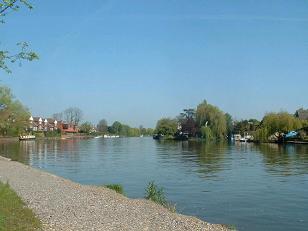 Path facing West towards Windsor, OLD WINDSOR