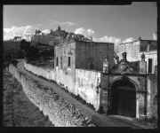 ostuni4X5_11.jpg (35532 bytes)